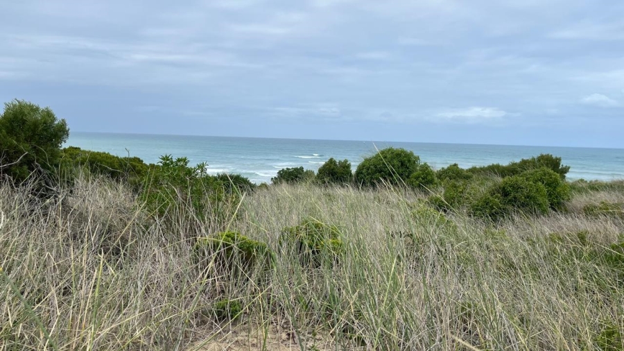 Commercial Property for Sale in Paradise Beach Eastern Cape
